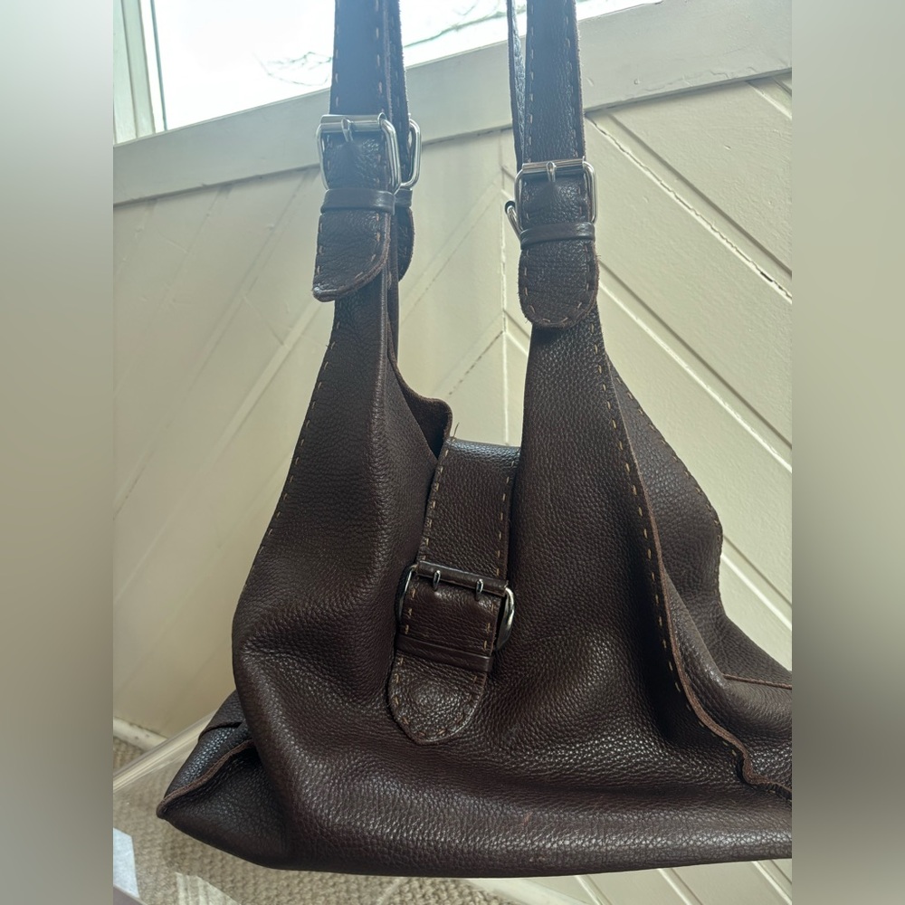 Classic Brown Leather Shoulder Bag